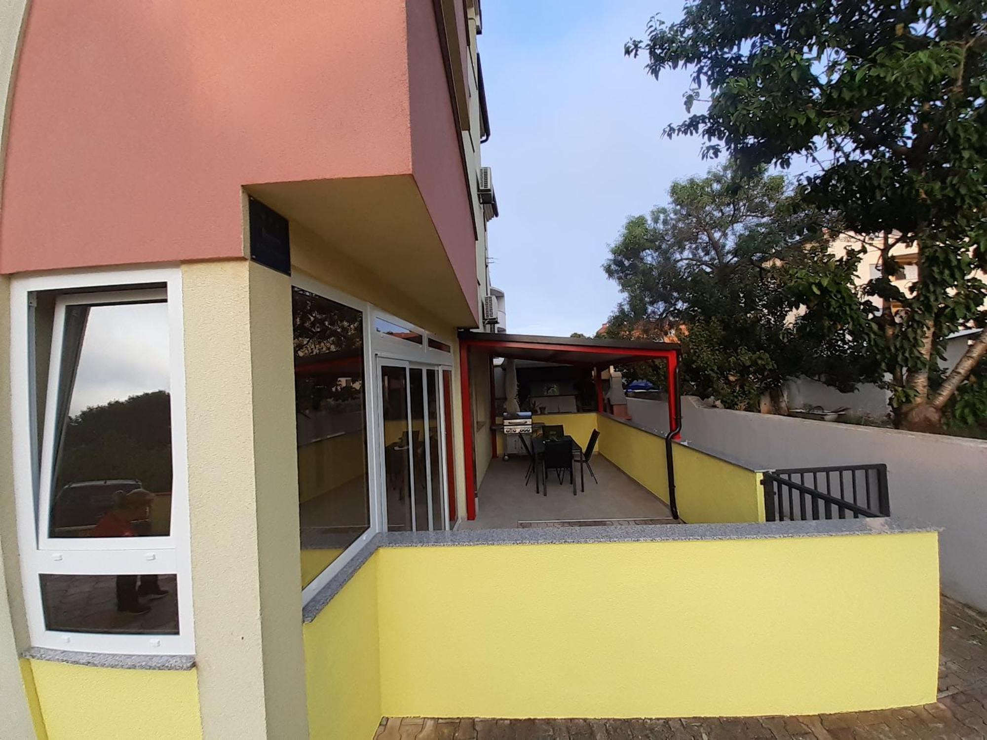 Apartman Nada Liznjan Bagian luar foto