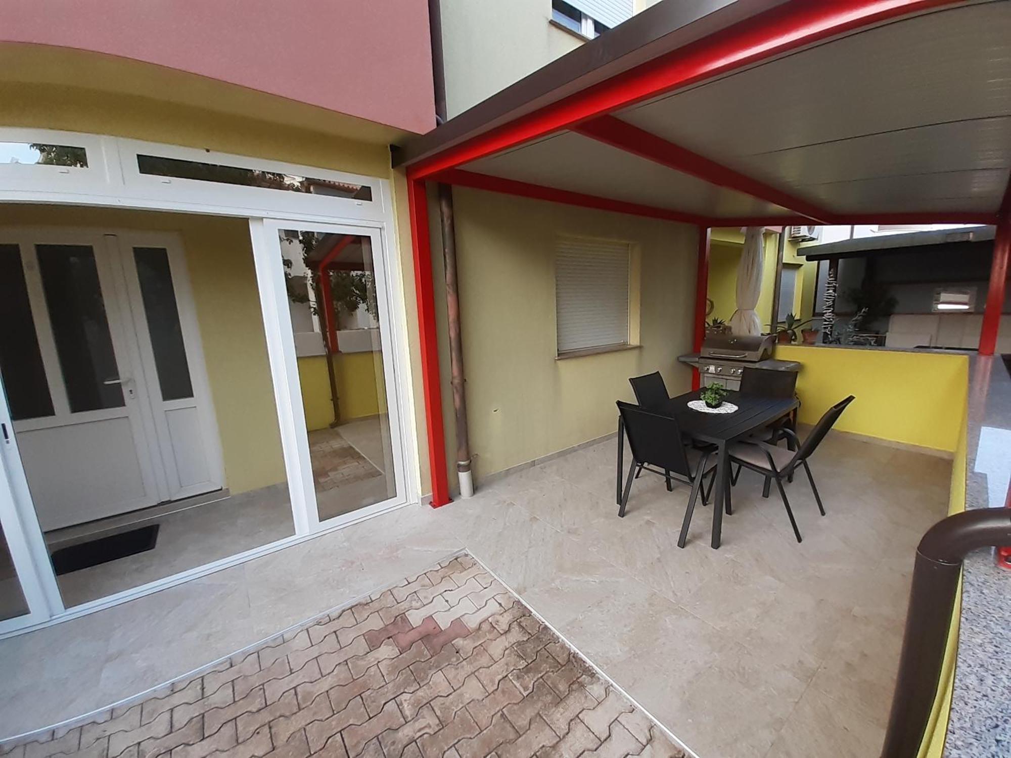 Apartman Nada Liznjan Bagian luar foto